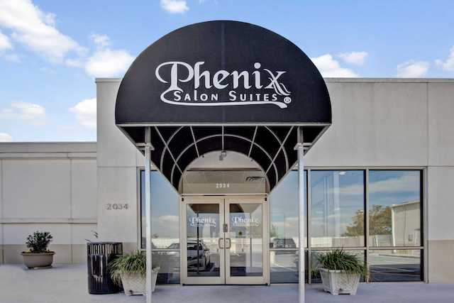 Phenix Salon Suites Franchise