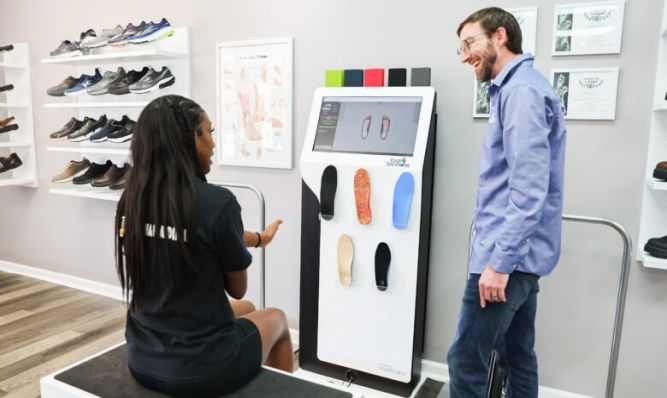 Foot Solutions Franchise Orthotic Fitting